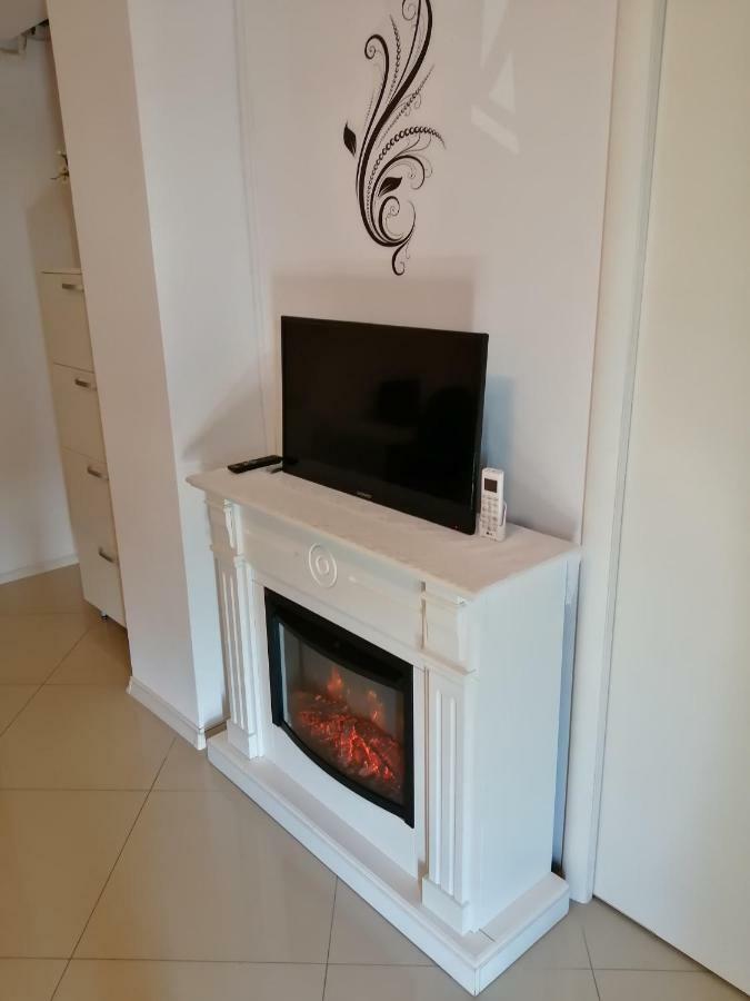 Apartament Negru Voda ピテシュティ エクステリア 写真